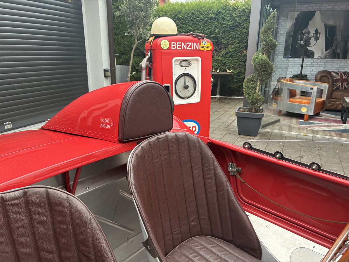 Triumph TR-2 Superleggera Bristol Werksrennwagen aus 1955